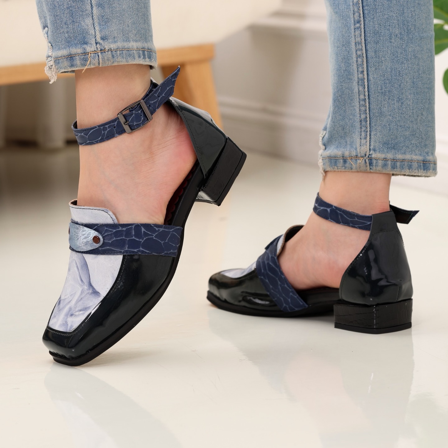 Blue Croc Ankle Pump